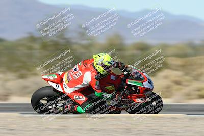 media/Dec-04-2025-Racers Edge (Thu) [[5ebc9f124d]]/2-A Group/4-Session 3 (Turn 2 Inside Speed Pans)/